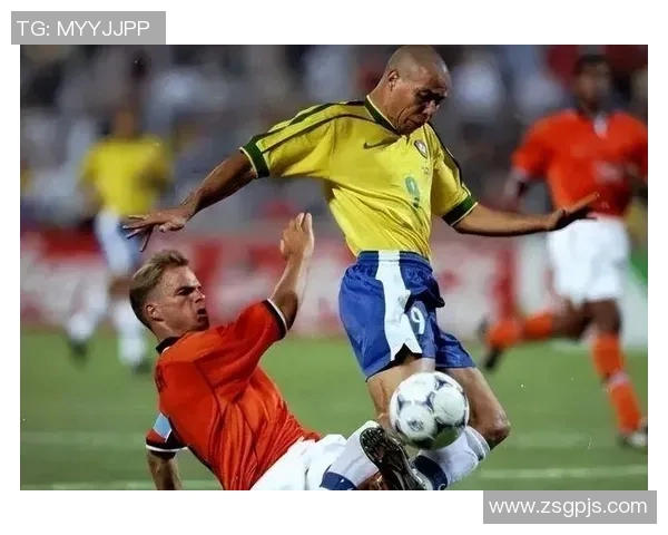 2010年世界杯经典对决巴西与荷兰精彩录像回顾与分析